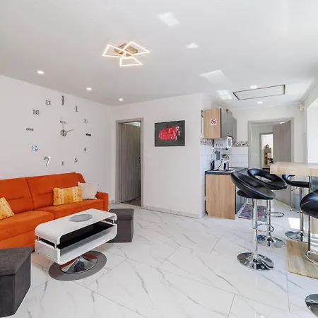 Ley * Bribir (Primorje-Gorski Kotar)